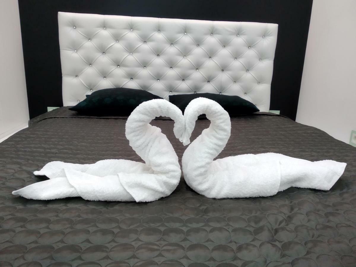 Royal Apartment In City Centre ซูวาว์กี ภายนอก รูปภาพ
