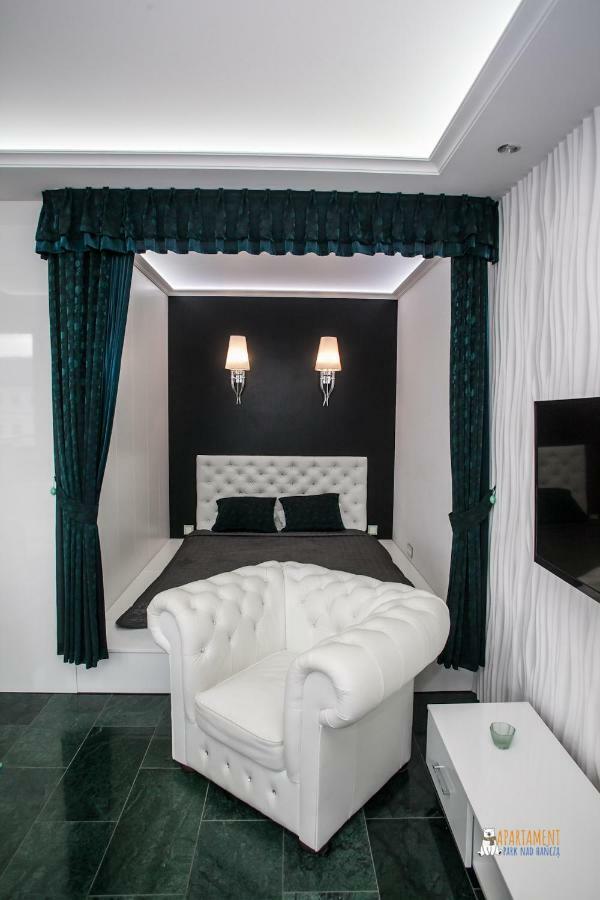 Royal Apartment In City Centre ซูวาว์กี ภายนอก รูปภาพ